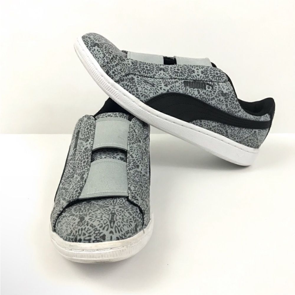 Puma Black/Gray/White Slip-On Women's Tennis Shoes/Sneakers. Size 7.5. EUC!
